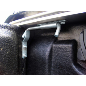 Locking System of Ridelle Mitsubishi L200 - (from 2005)
