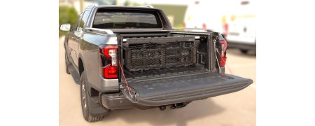 Truck Bed Divider 4x4 Pick-Up - All Bed Dividers 4x4 | Accessoires4x4.com