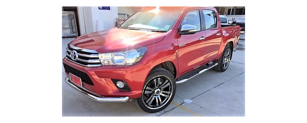 Estribos Hilux - Todos los Estribos Hilux | Accessoires4x4.com