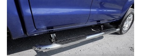 Estribos D-Max - Todos los Estribos D-Max | Accessoires4x4.com